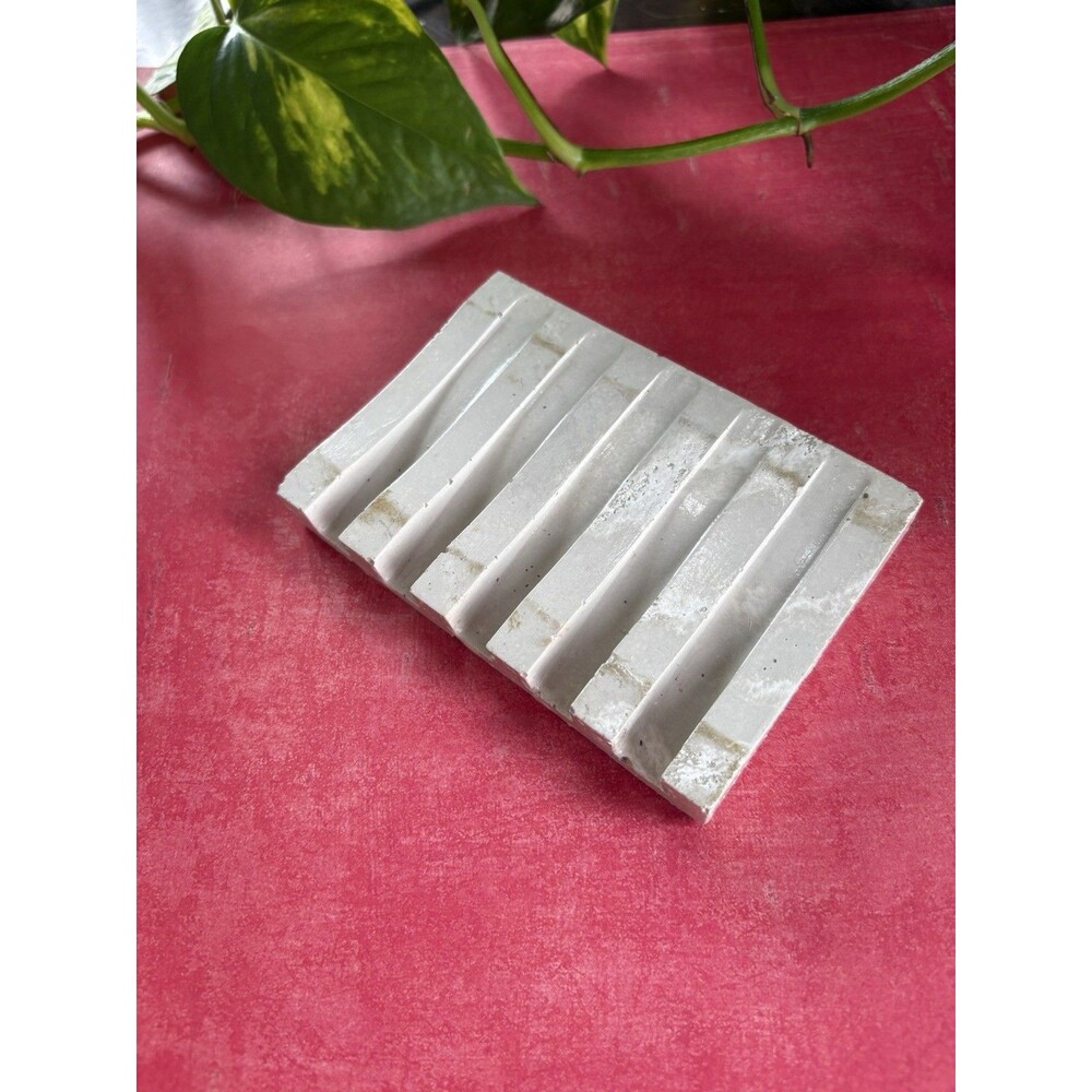 Handmade Soap Dish Cement Soap Holder Bathroom Kitchen Self Draining
